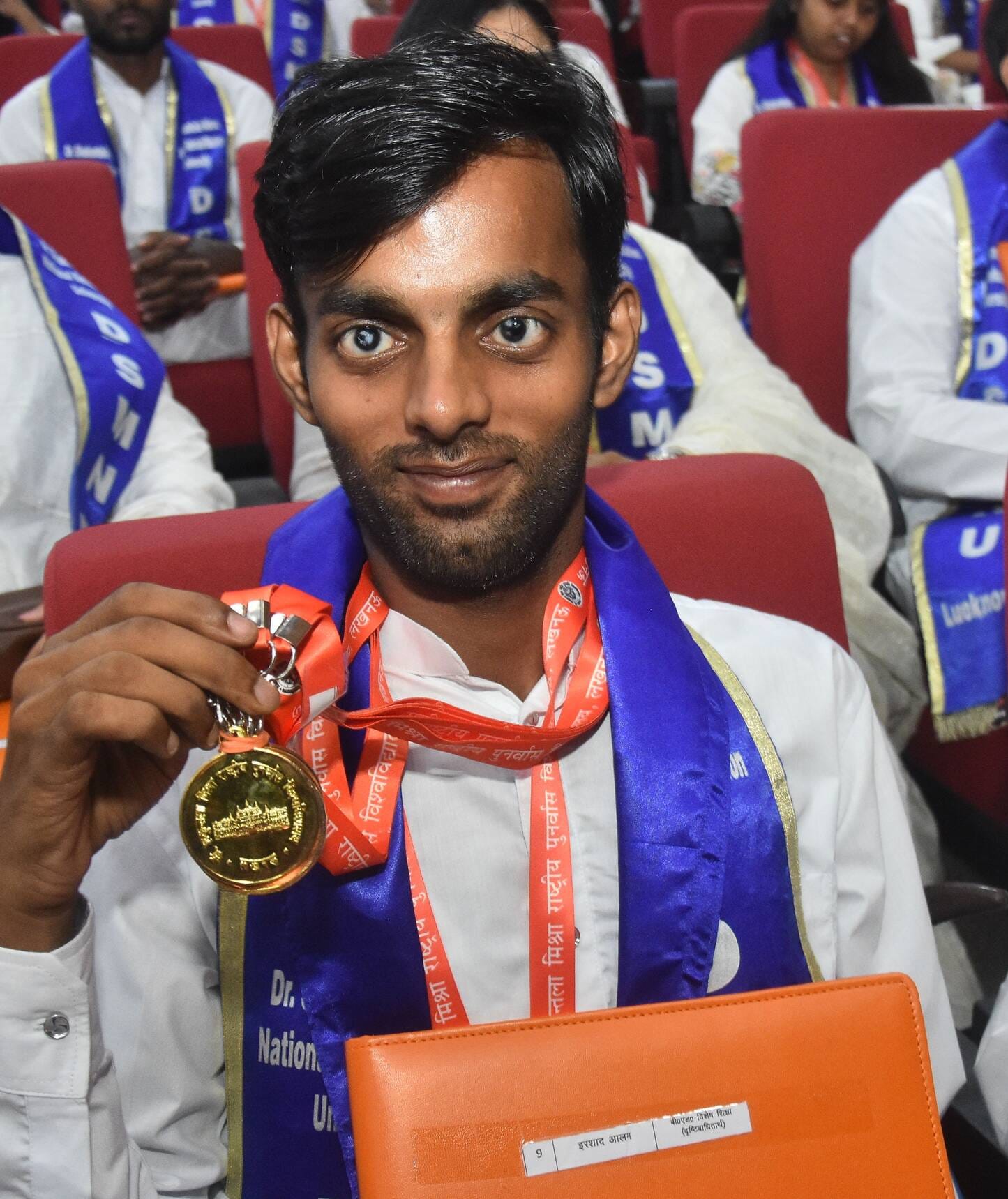 पुनर्वास विश्वविद्यालय के 13वें दीक्षांत में 27 दिव्यांग विद्यार्थियों ने जीते 45 पदक पुनर्वास विश्वविद्यालय के 13वें दीक्षांत में 27 दिव्यांग विद्यार्थियों ने जीते 45 पदक