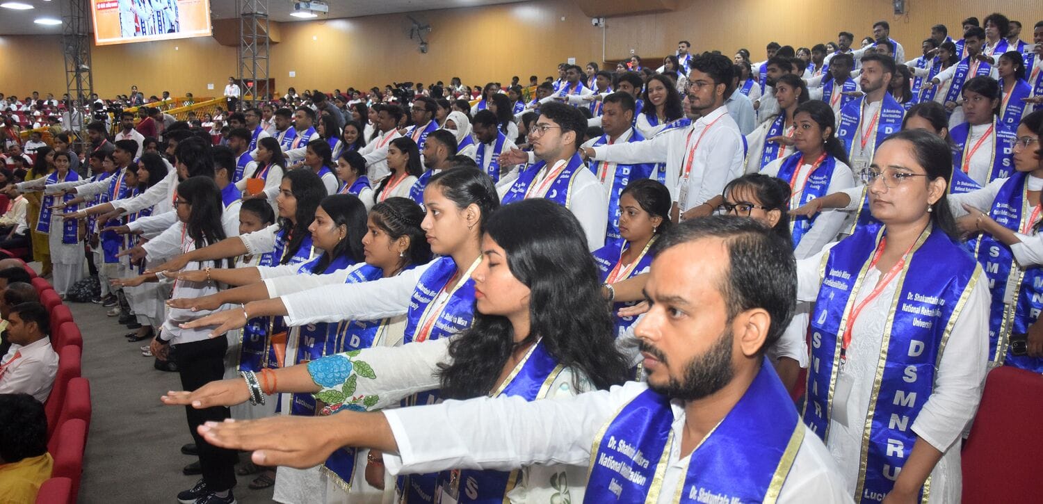 पुनर्वास विश्वविद्यालय के 13वें दीक्षांत में 27 दिव्यांग विद्यार्थियों ने जीते 45 पदक पुनर्वास विश्वविद्यालय के 13वें दीक्षांत में 27 दिव्यांग विद्यार्थियों ने जीते 45 पदक