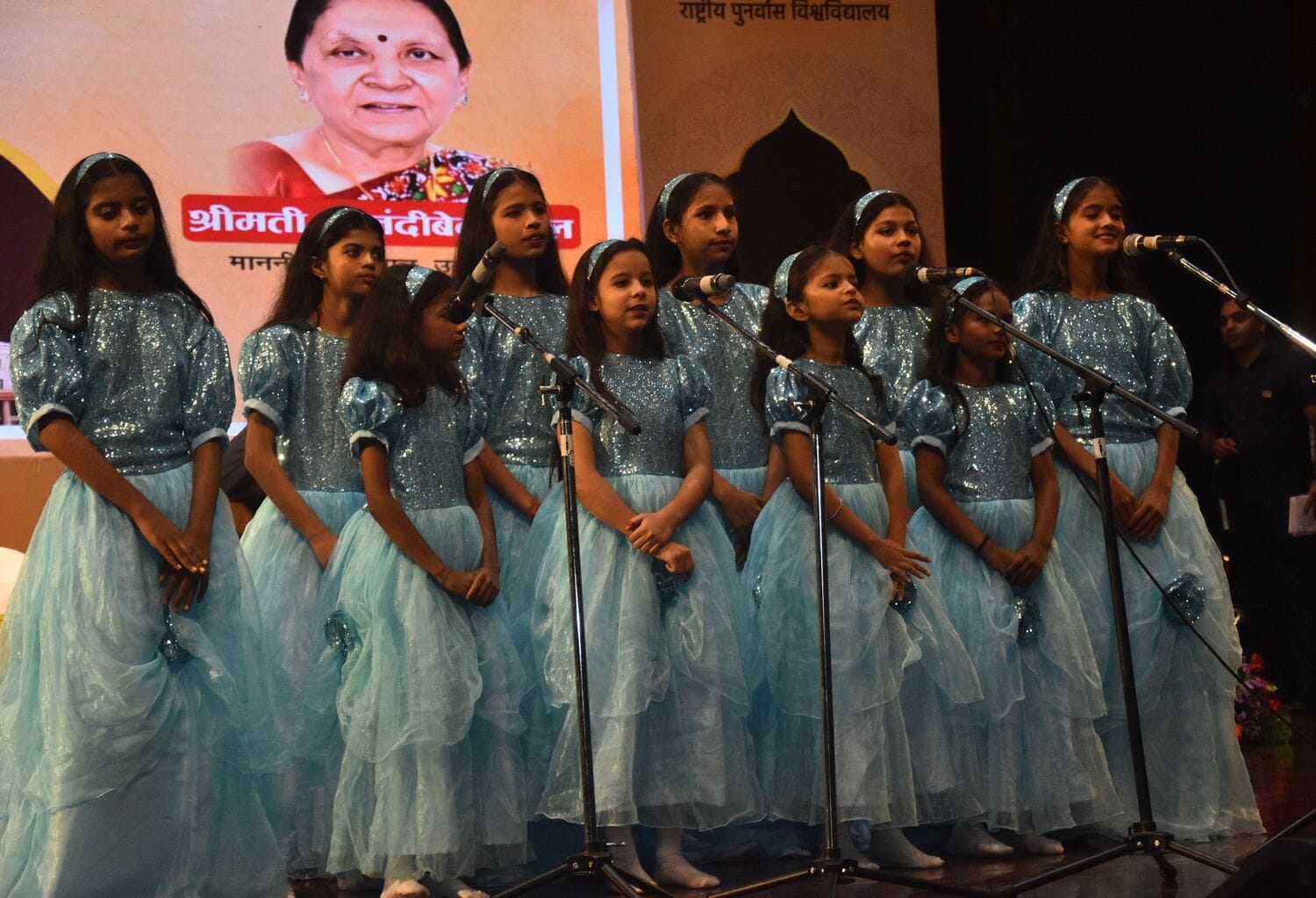 पुनर्वास विश्वविद्यालय के 13वें दीक्षांत में 27 दिव्यांग विद्यार्थियों ने जीते 45 पदक पुनर्वास विश्वविद्यालय के 13वें दीक्षांत में 27 दिव्यांग विद्यार्थियों ने जीते 45 पदक