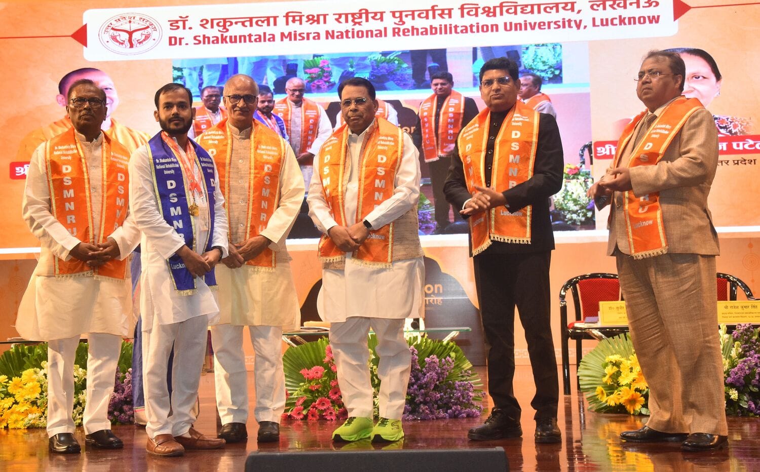 पुनर्वास विश्वविद्यालय के 13वें दीक्षांत में 27 दिव्यांग विद्यार्थियों ने जीते 45 पदक पुनर्वास विश्वविद्यालय के 13वें दीक्षांत में 27 दिव्यांग विद्यार्थियों ने जीते 45 पदक
