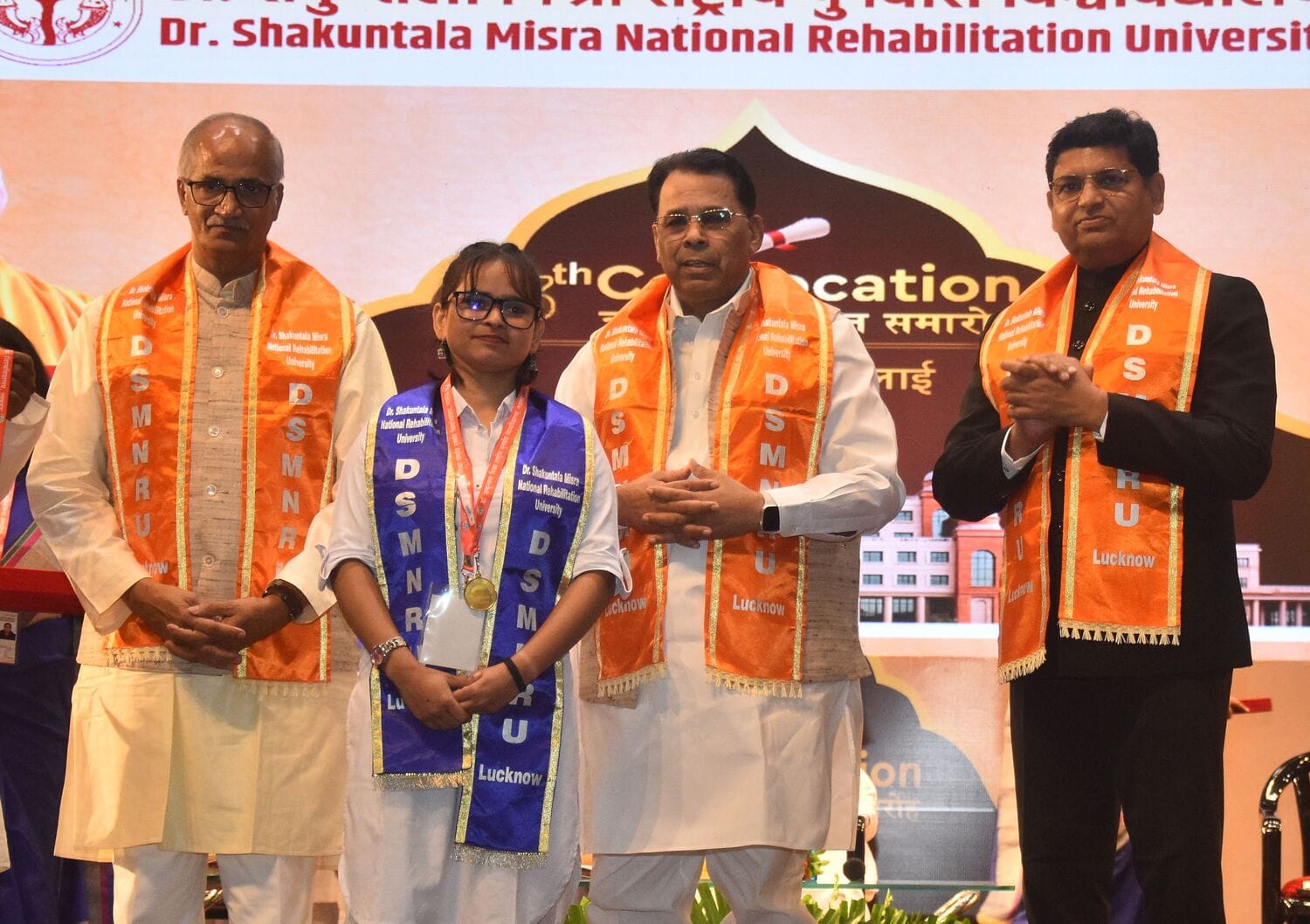 पुनर्वास विश्वविद्यालय के 13वें दीक्षांत में 27 दिव्यांग विद्यार्थियों ने जीते 45 पदक पुनर्वास विश्वविद्यालय के 13वें दीक्षांत में 27 दिव्यांग विद्यार्थियों ने जीते 45 पदक