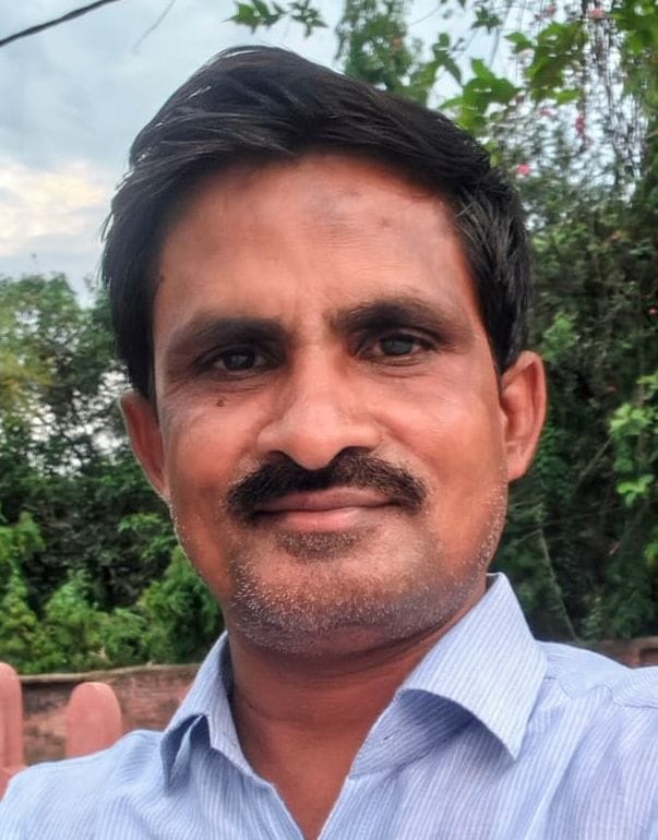 शहर के मोहल्ला लोधीपुर में खराब स्ट्रीट लाइटों की वजह से पड़ा अंधेरा। संवाद शहर के मोहल्ला लोधीपुर में खराब स्ट्रीट लाइटों की वजह से पड़ा अंधेरा। संवाद