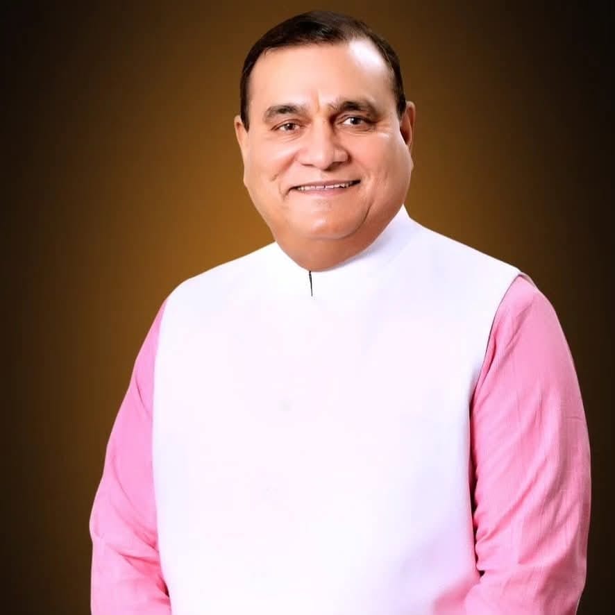 मदन चौहान। मदन चौहान।