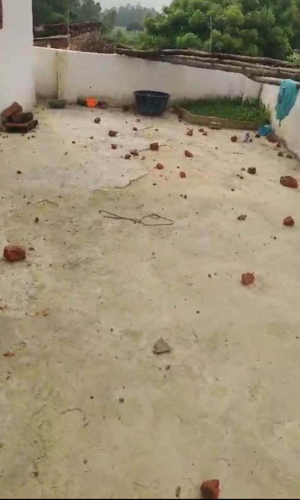 बादलपुरवा गांव बादलपुरवा गांव