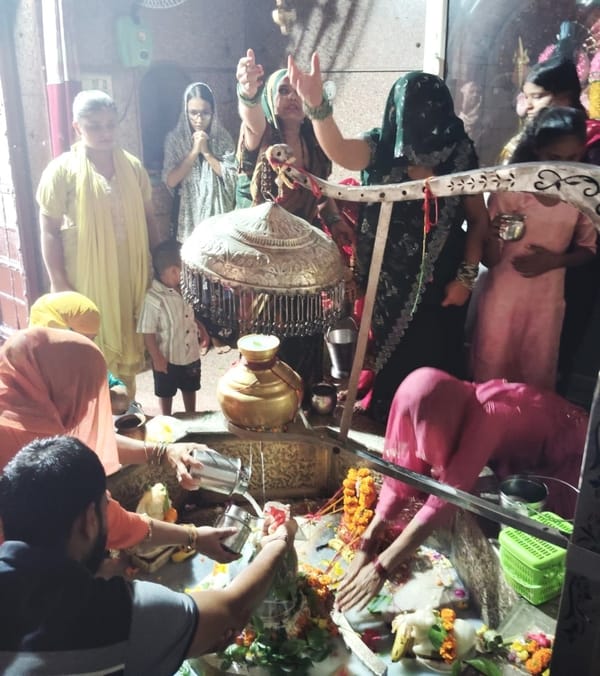 फोटो - धनाना गांव में स्थित प्राचीन शिव मंदिर। संवाद फोटो - धनाना गांव में स्थित प्राचीन शिव मंदिर। संवाद