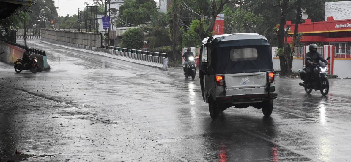 राजधानी में सोमवार को कई इलाकों में बारिश हुई। 