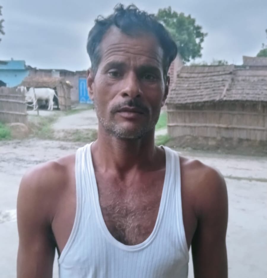 फोटो 27- कछला में उफनती गंगा की धारा  ।स्रोत संवाद