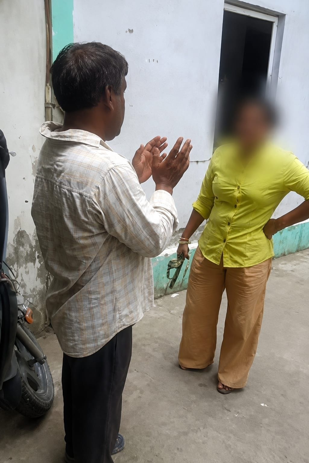वायरल वीडियो की फुटेज। वायरल वीडियो की फुटेज।