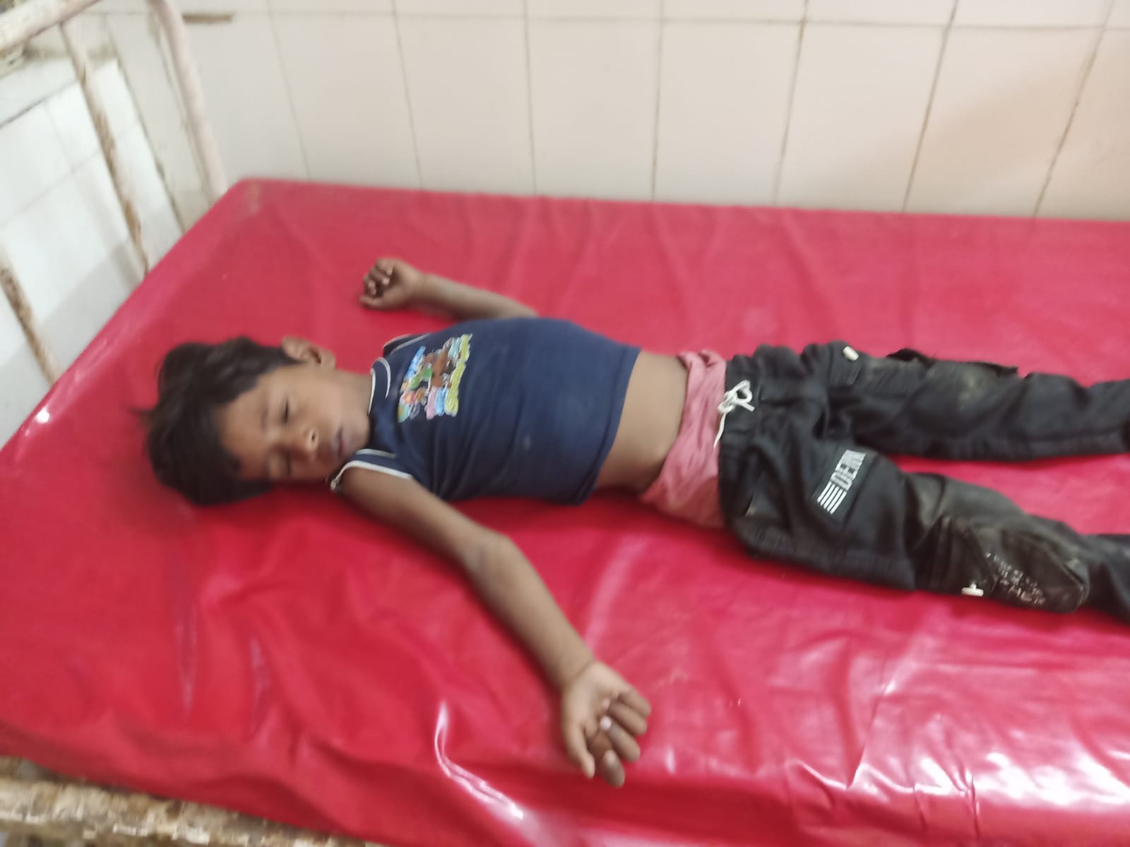 मारपीट के दौरान घायल महिला। संवाद
