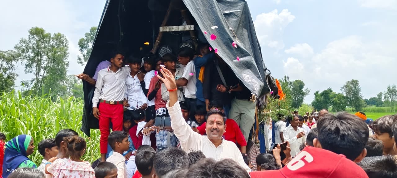 कस्बा बरखेड़ा में कछला घाट रबाना होती काबड़ यात्रा संवाद कस्बा बरखेड़ा में कछला घाट रबाना होती काबड़ यात्रा संवाद