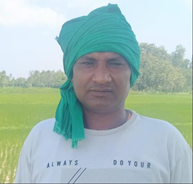  सूखे खेत, किसान