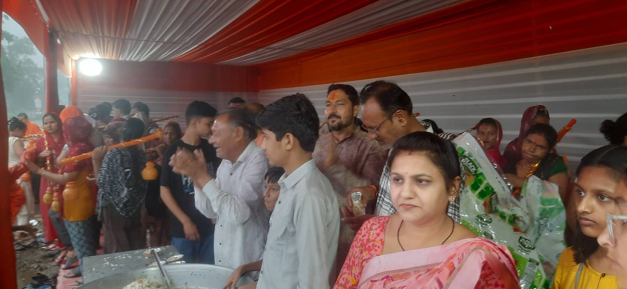 सीवन तट से धाम तक सेवा और भक्ति का संगम