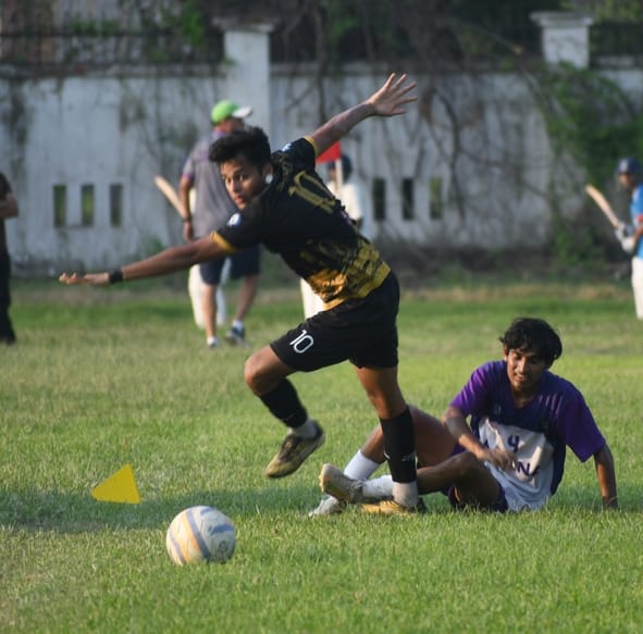 टेक्ट्रो ए ने एरो क्लब को 2-0 से हराया टेक्ट्रो ए ने एरो क्लब को 2-0 से हराया