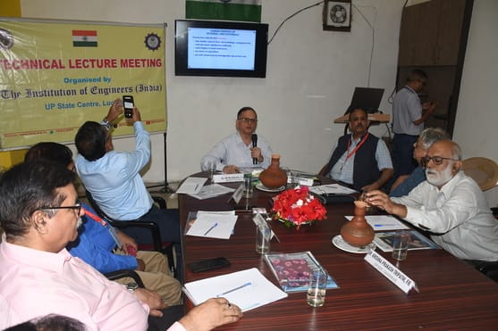 द इंस्टीट्यूट ऑफ इंजीनियर्स ने कंपेटेंसी मैपिंग फॉर पर्सनालिटी प्रोफाइलिंग विषय पर शनिवार को से द इंस्टीट्यूट ऑफ इंजीनियर्स ने कंपेटेंसी मैपिंग फॉर पर्सनालिटी प्रोफाइलिंग विषय पर शनिवार को से