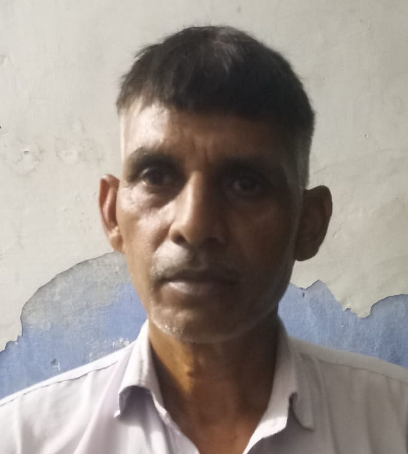 गांव गौरामई में कछला से जल लेने जाने को  ट्रॉली पर तैयार डीजे। संवाद
