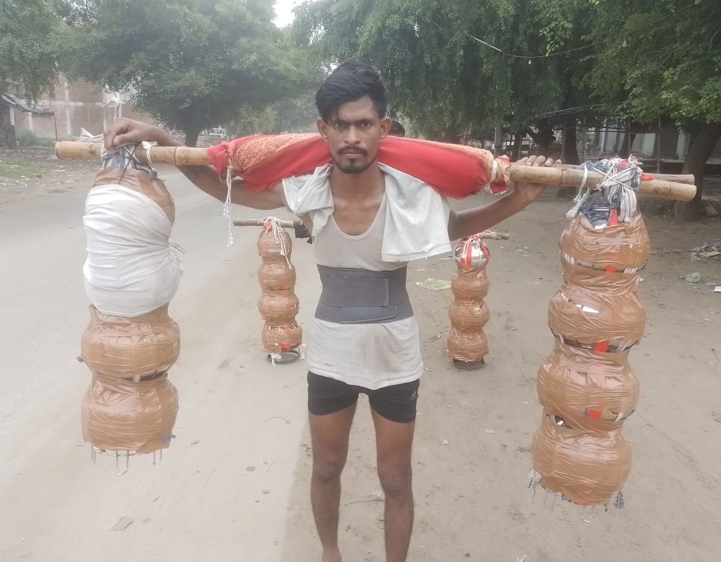 फोटो 28- टिंकू, कांवड़िया ।स्रोत संवाद फोटो 28- टिंकू, कांवड़िया ।स्रोत संवाद