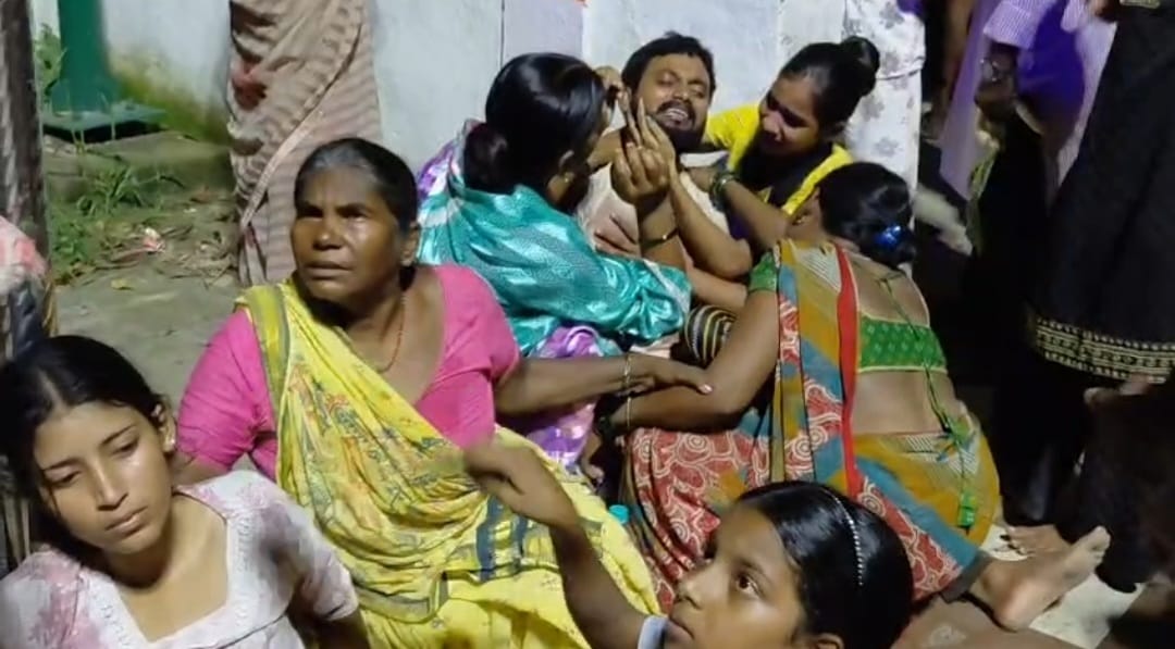 प्रेम प्रसंग के शक में चाकू से गोदकर हत्या