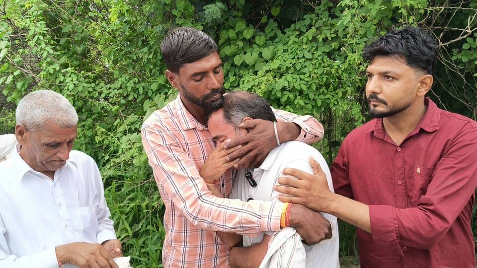 राकेश फाइल राकेश फाइल
