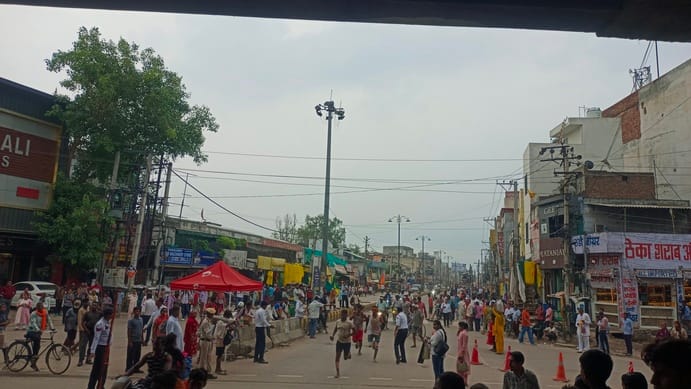 शिवालय पर लेंगे दम। पानीपत-हरिद्वार रोड से लौटा कांवड़ लेकर जाते कांवड़ियां। संवाद