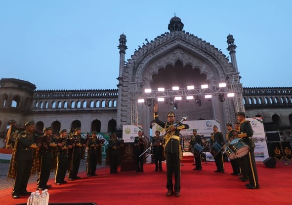  देशभक्ति के रंगों से सजी शाम