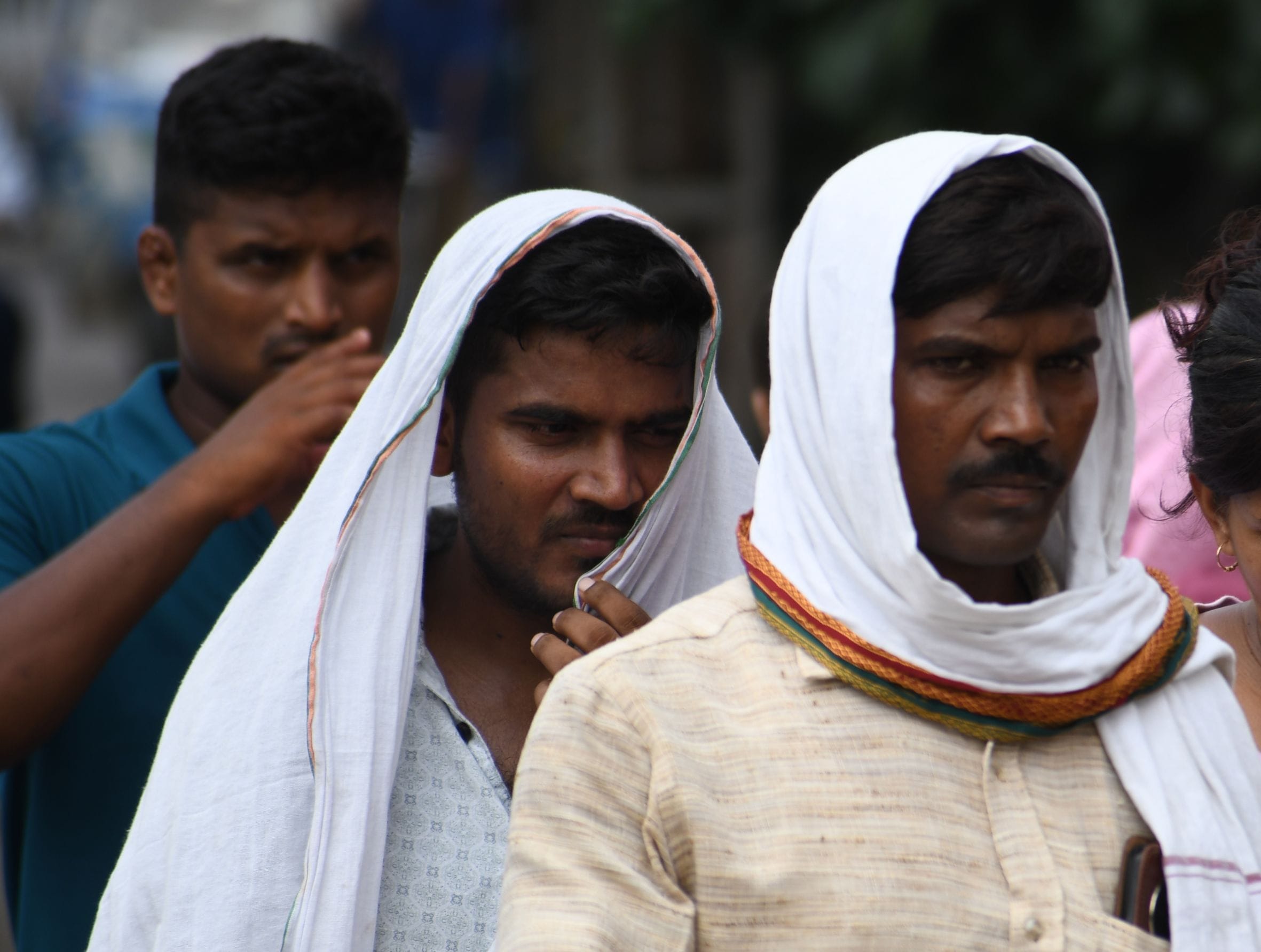गर्मी व उमस से परेशान रहे लोग 