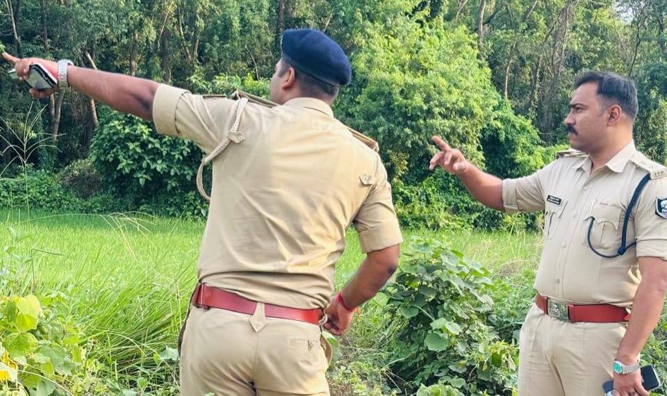 पुलिस अपराधी मुठभेड़ आरोपी फरार