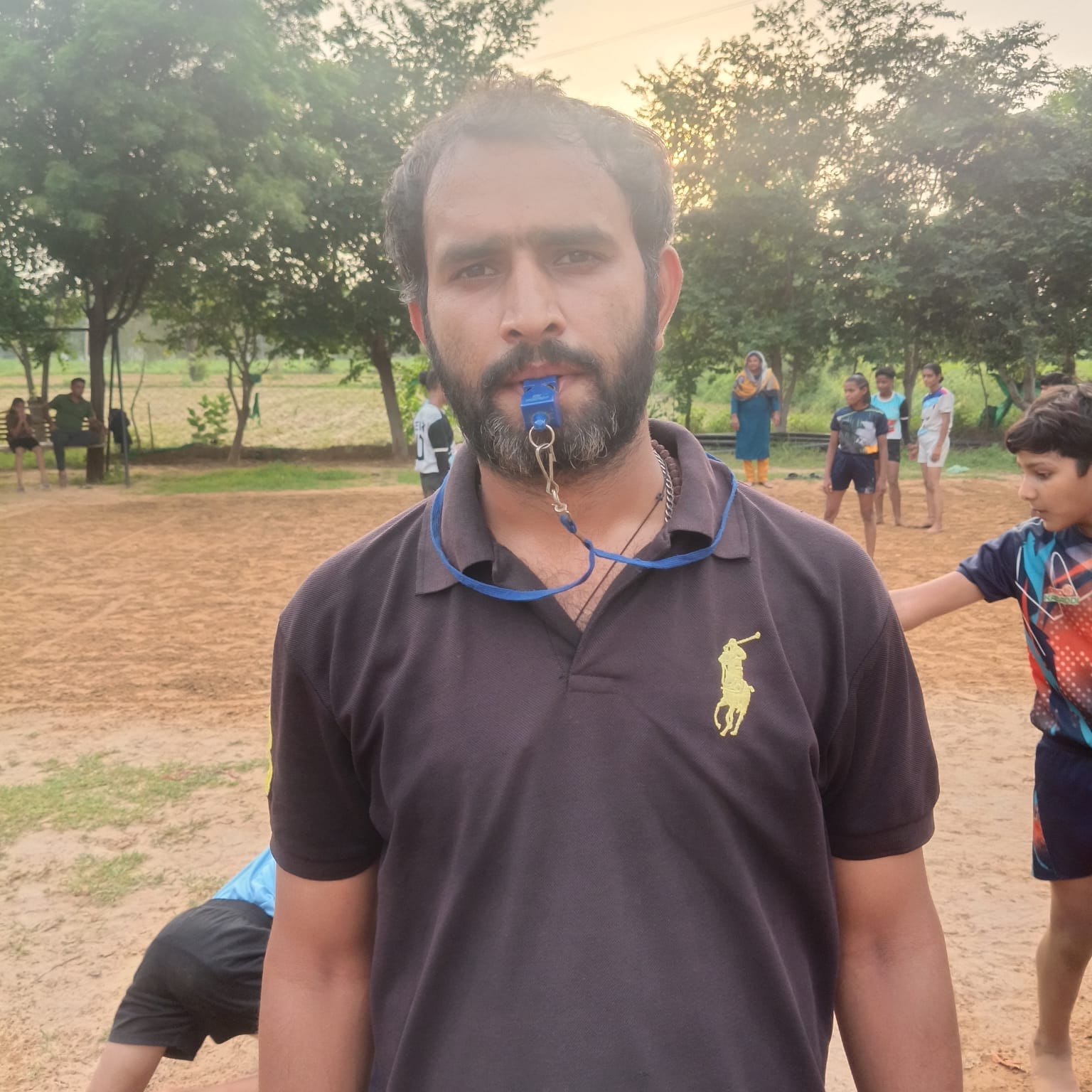 16jjrp37- बाबा गूंगला स्पोर्ट्स अकादमी खोरड़ा में प्रेक्टिस करते खिलाड़ी। स्रोत : कोच