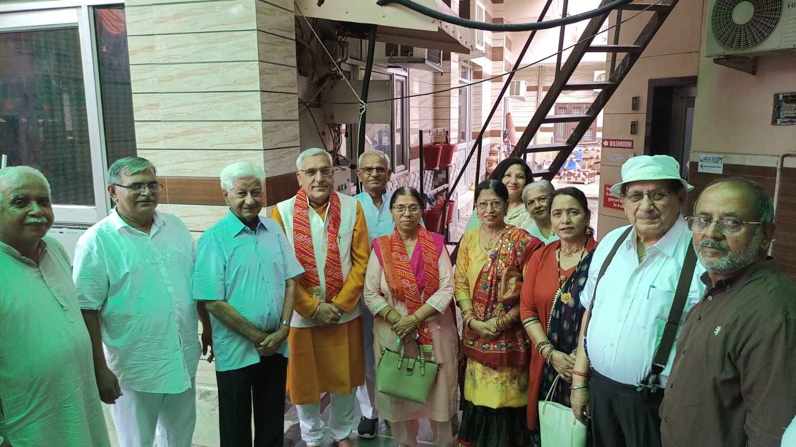 फोटो : अखिल भारतीय युवा अग्रवाल सम्मेलन की ओर से महाराजा अग्रसेन भवन में लगाए रक्तदान शिविर मे फोटो : अखिल भारतीय युवा अग्रवाल सम्मेलन की ओर से महाराजा अग्रसेन भवन में लगाए रक्तदान शिविर मे