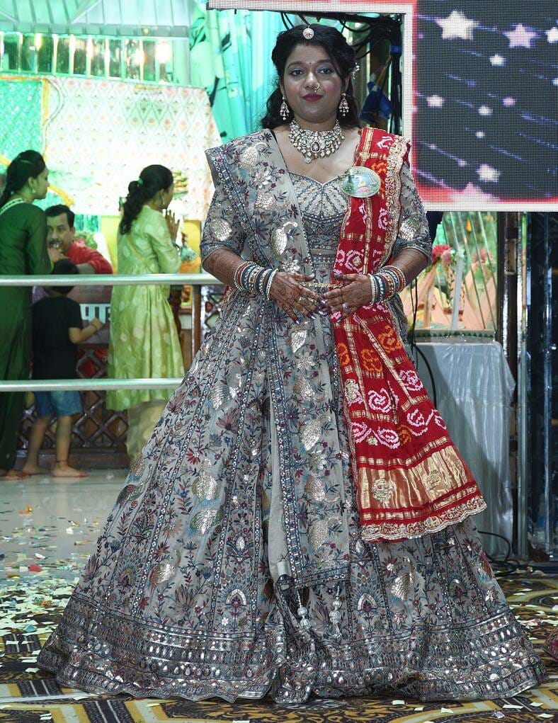 गोमती तट स्थित श्री श्याम मंदिर में श्री श्याम श्रावणी तीज उत्सव उत्साह के साथ मनाया गया। गोमती तट स्थित श्री श्याम मंदिर में श्री श्याम श्रावणी तीज उत्सव उत्साह के साथ मनाया गया।