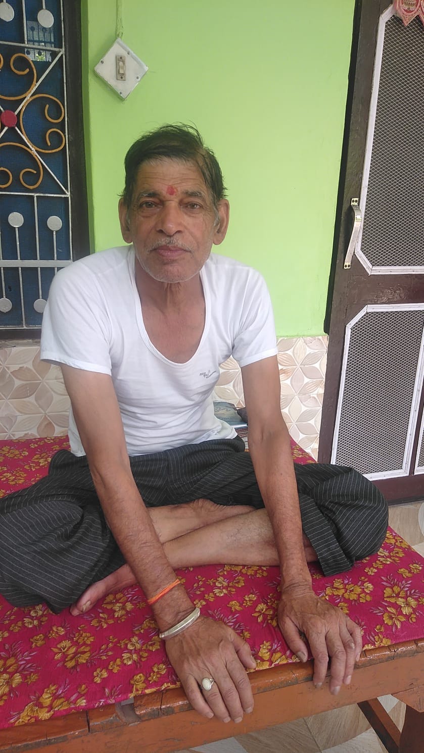 लोअर करहां गांव में बारिश के पानी से हुआ भूमि कटाव। संवाद लोअर करहां गांव में बारिश के पानी से हुआ भूमि कटाव। संवाद