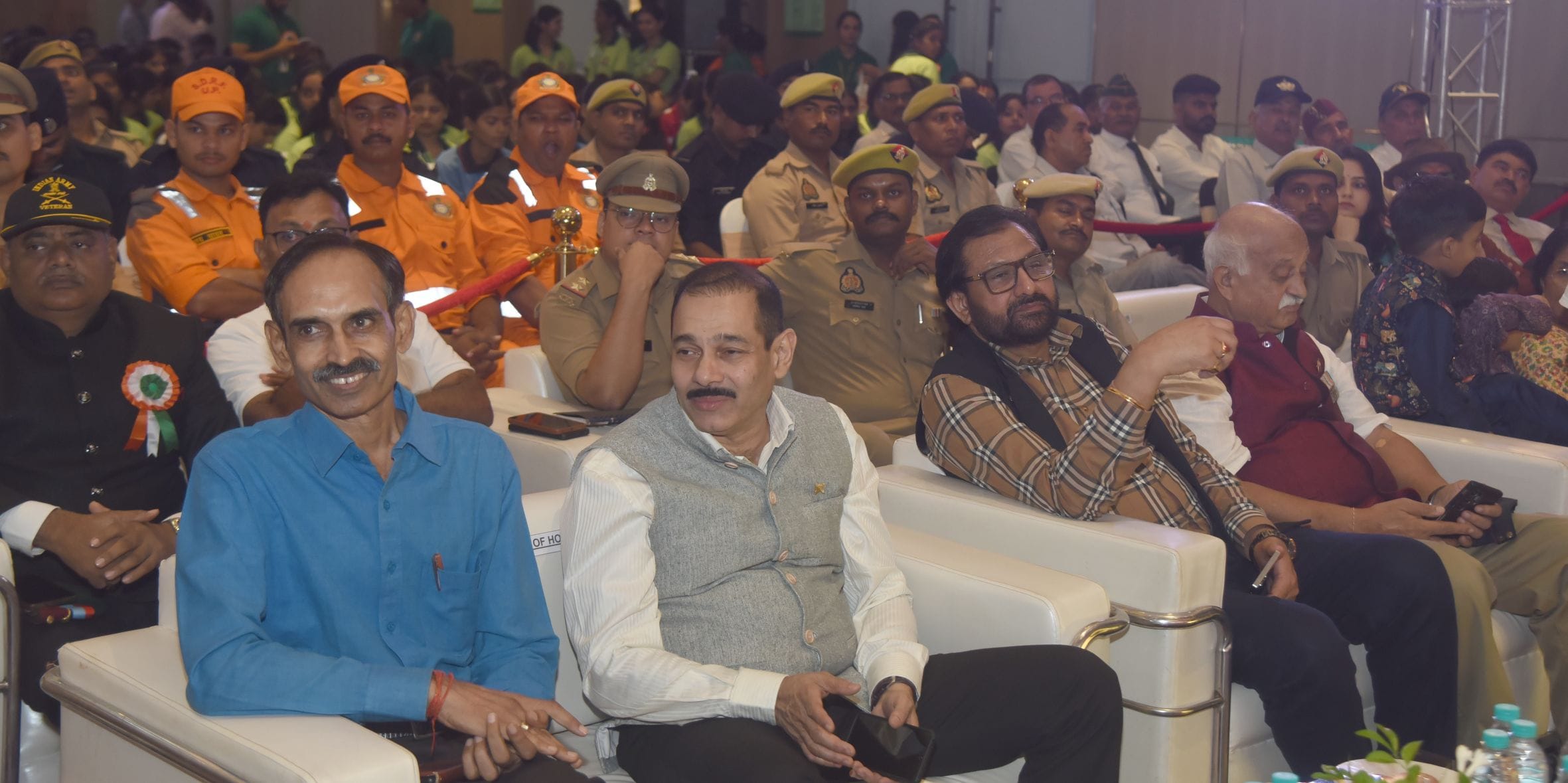 रविवार को कानपुर रोड स्थित होटल हॉलिडे इन में आयोजित अमर उजाला मां तुझे प्रणाम कार्यक्रम में मा रविवार को कानपुर रोड स्थित होटल हॉलिडे इन में आयोजित अमर उजाला मां तुझे प्रणाम कार्यक्रम में मा