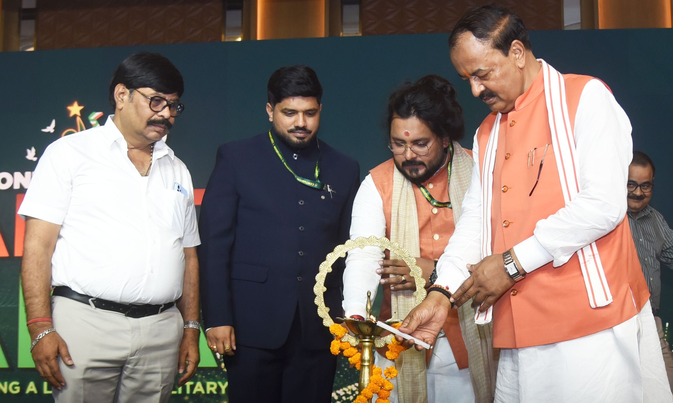 रविवार को कानपुर रोड स्थित होटल हॉलिडे इन में आयोजित अमर उजाला मां तुझे प्रणाम कार्यक्रम में मा रविवार को कानपुर रोड स्थित होटल हॉलिडे इन में आयोजित अमर उजाला मां तुझे प्रणाम कार्यक्रम में मा