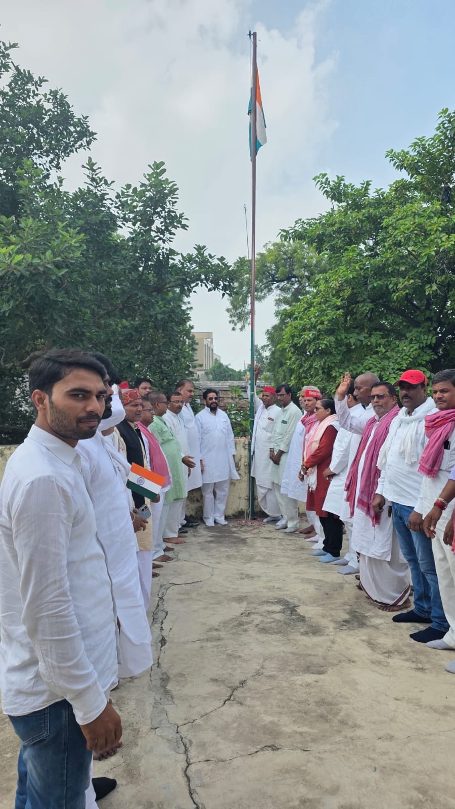 स्वतंत्रता दिवस पर ऑडिटोरियम हॉल सांस्कृतिक कार्यक्रम प्रस्तुत करतीं छात्राएं। संवाद स्वतंत्रता दिवस पर ऑडिटोरियम हॉल सांस्कृतिक कार्यक्रम प्रस्तुत करतीं छात्राएं। संवाद