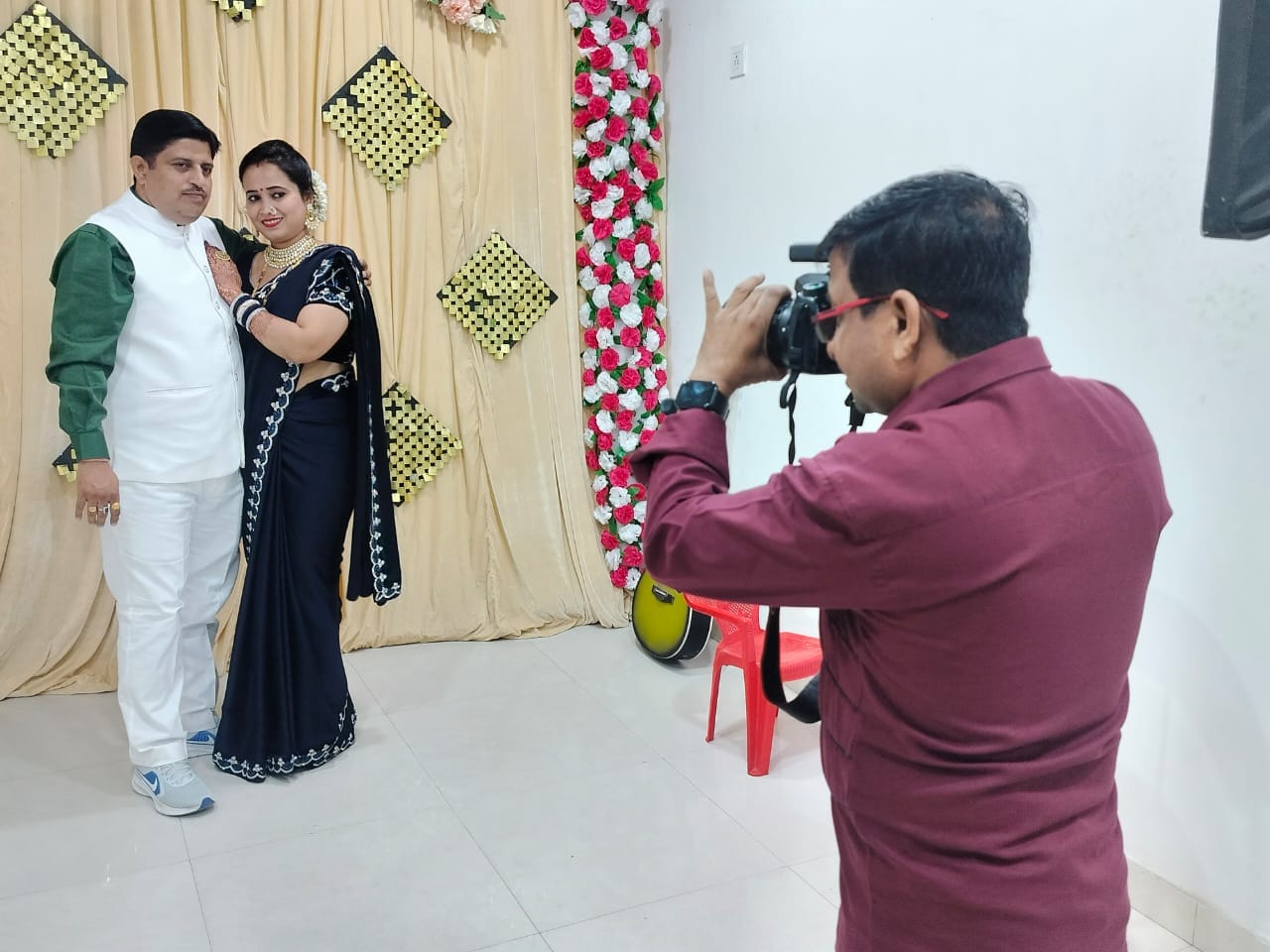 फोटो 16 पलाश वर्मा, जिलाध्यक्ष, फोटोग्राफर एसोसिएशन।