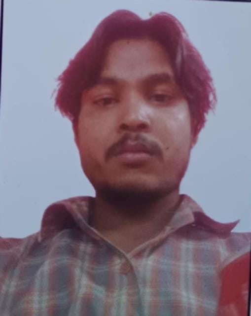 गणेशपुर में घटना के बाद रोते बिलखते परिजन गणेशपुर में घटना के बाद रोते बिलखते परिजन