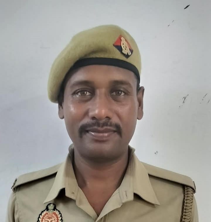 मंगलवार को विकास भवन सभागार में पीआरडी जवानों के कार्यक्रम में मौजूद जवान। मंगलवार को विकास भवन सभागार में पीआरडी जवानों के कार्यक्रम में मौजूद जवान।