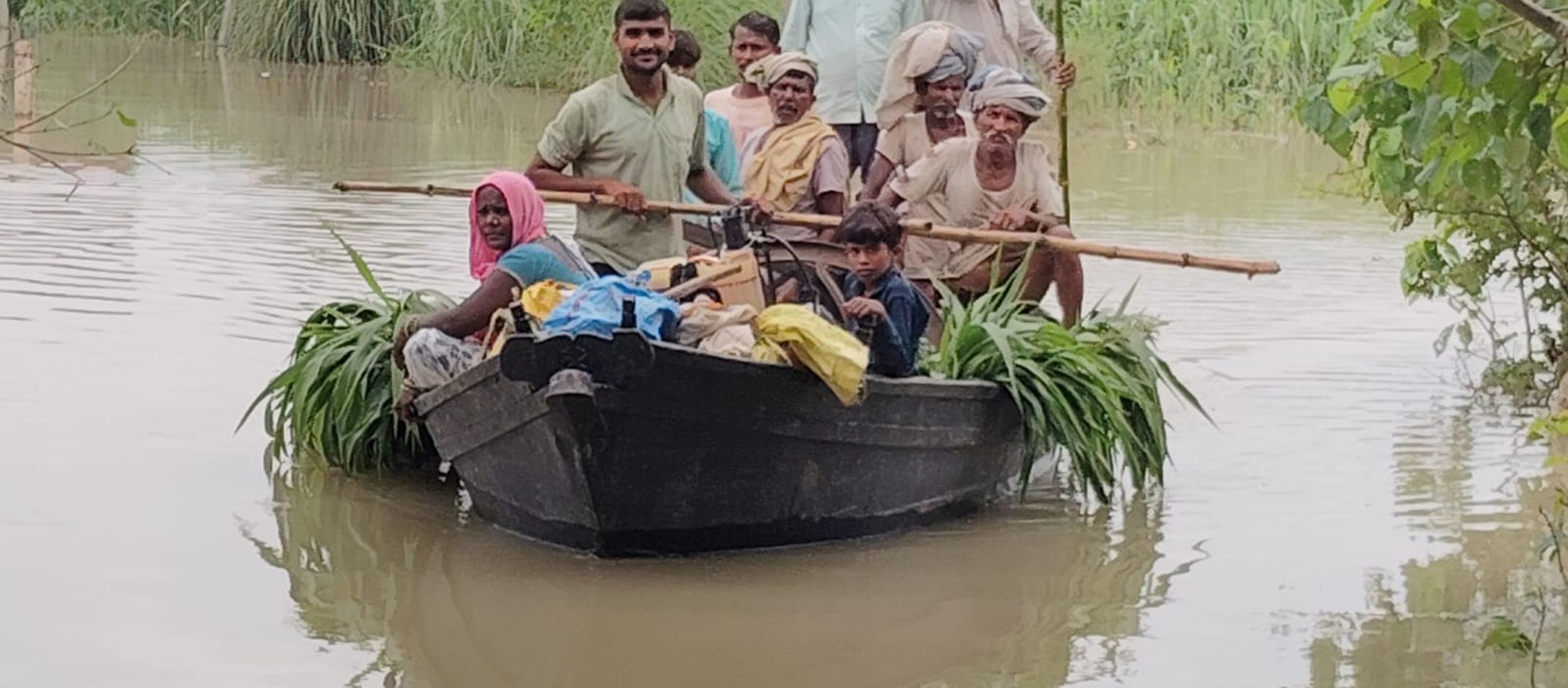पटरंगा मांझा के बाढ़ पीड़ित