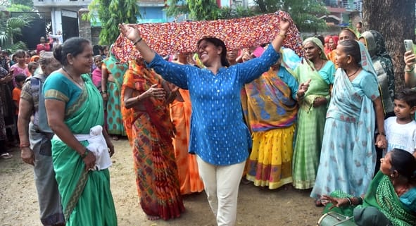 ऐतिहासिक महिला कुश्ती हापा में अनुभव और हौसले का दम देखने को मिला