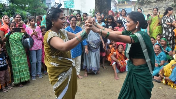 ऐतिहासिक महिला कुश्ती हापा में अनुभव और हौसले का दम देखने को मिला