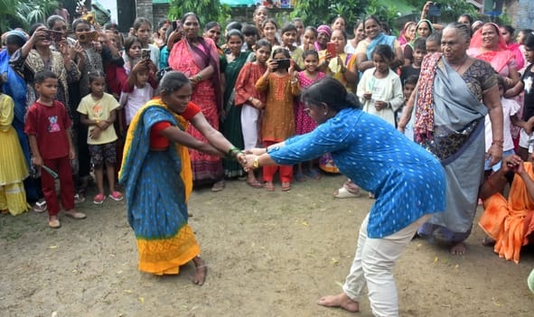 ऐतिहासिक महिला कुश्ती हापा में अनुभव और हौसले का दम देखने को मिला