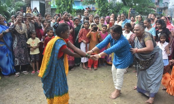 ऐतिहासिक महिला कुश्ती हापा में अनुभव और हौसले का दम देखने को मिला