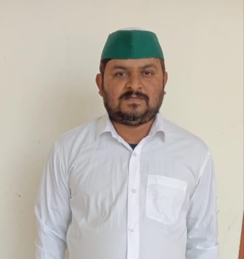 चंदू तिवारी, किसान नेता टिकैत गुट चंदू तिवारी, किसान नेता टिकैत गुट