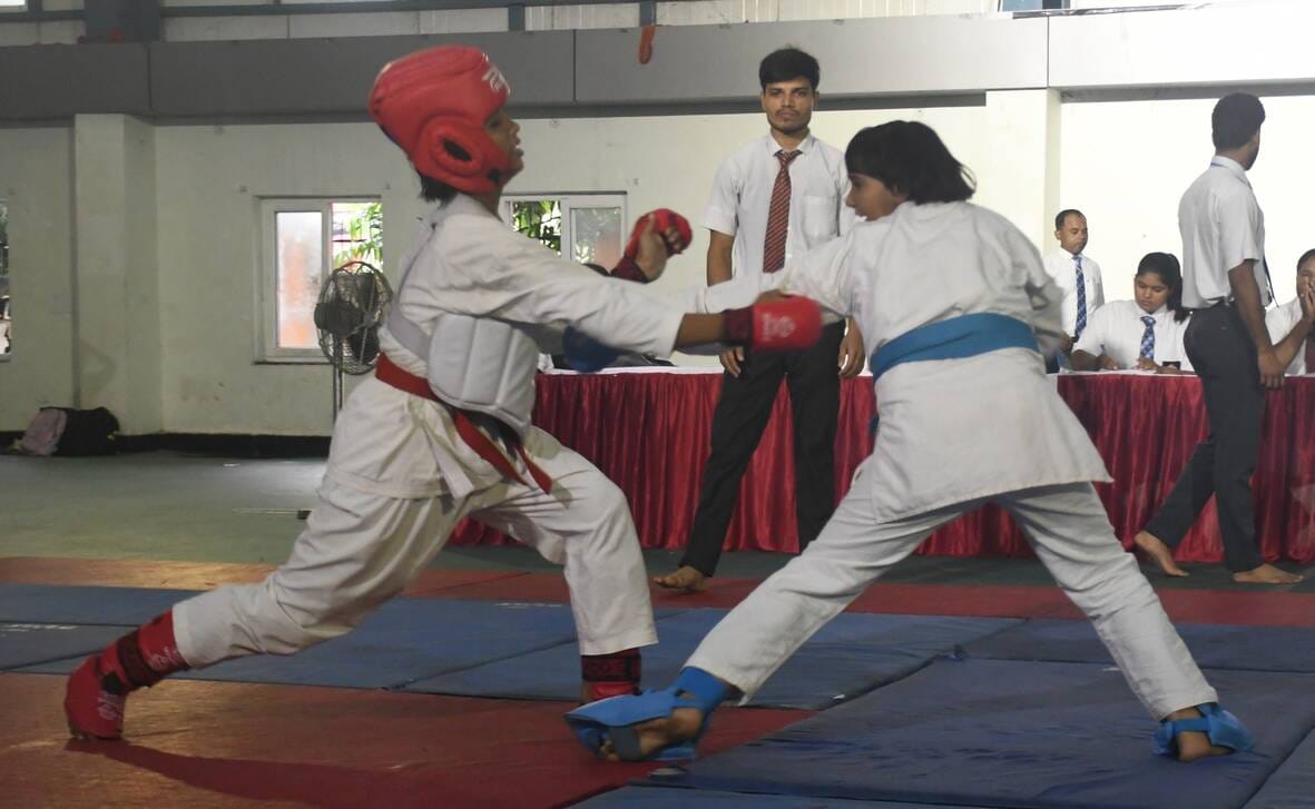 राज्य स्तरीय विद्यालयीय कराटे प्रतियोगिता का समापन राज्य स्तरीय विद्यालयीय कराटे प्रतियोगिता का समापन