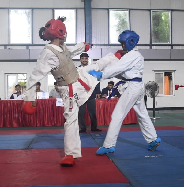 राज्य स्तरीय विद्यालयीय कराटे प्रतियोगिता का समापन राज्य स्तरीय विद्यालयीय कराटे प्रतियोगिता का समापन