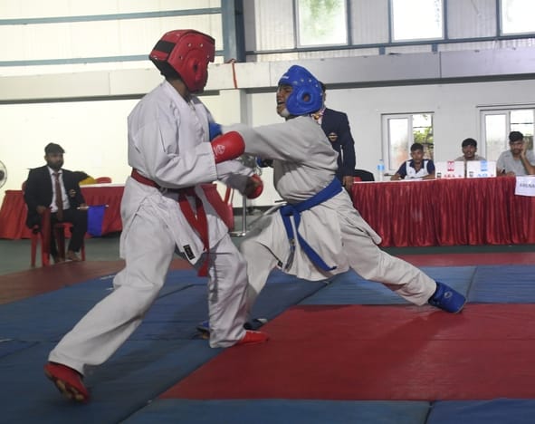 राज्य स्तरीय विद्यालयीय कराटे प्रतियोगिता का समापन राज्य स्तरीय विद्यालयीय कराटे प्रतियोगिता का समापन