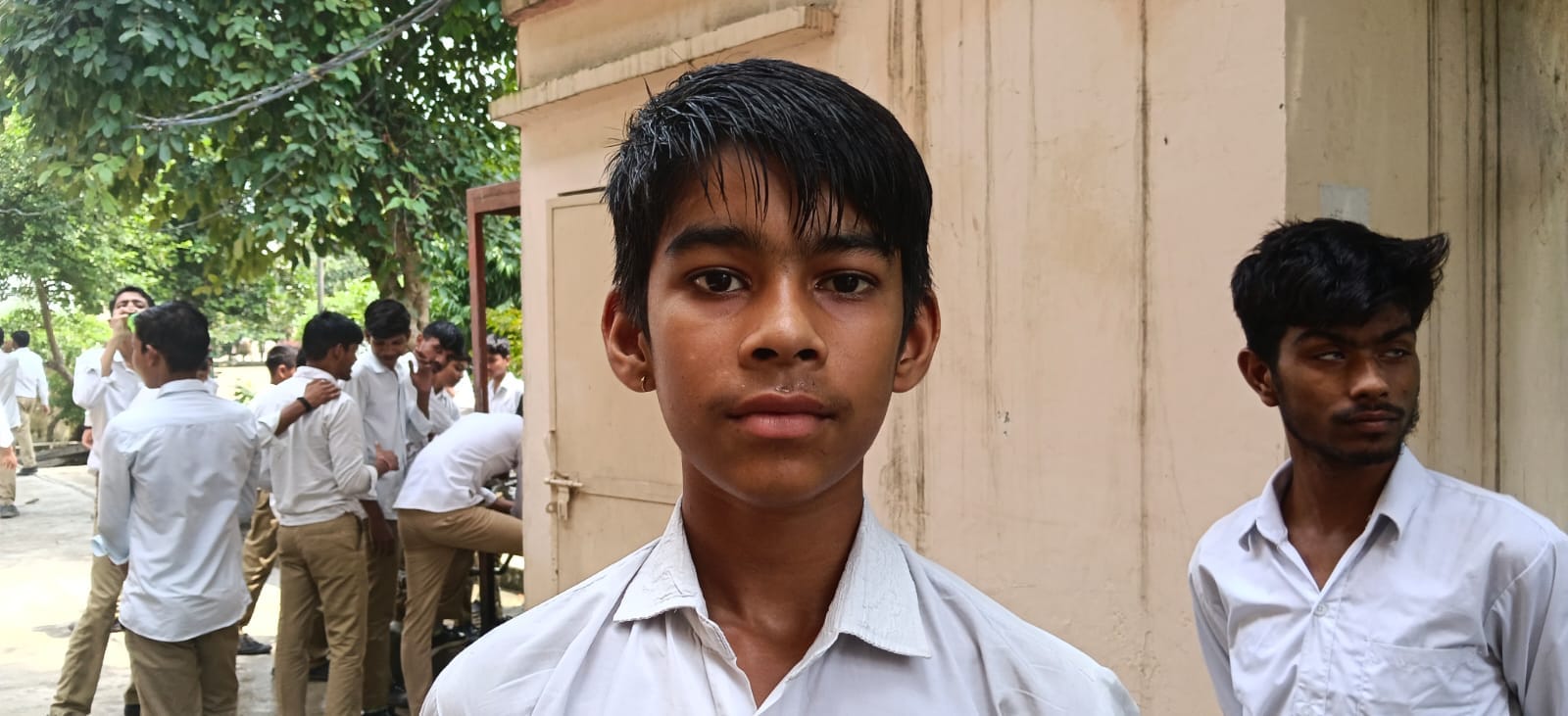 भूमि, उच्च प्राथमिक विद्यालय खानपुर ग्रेटर नोएडा