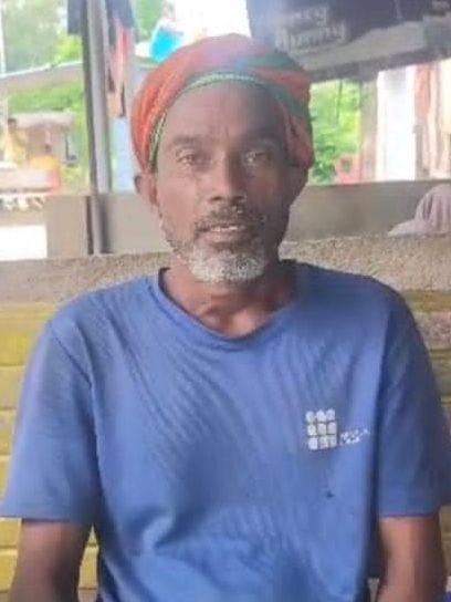 लल्लू राम की फाइल फोटो व बिलखते परिजन। संवाद लल्लू राम की फाइल फोटो व बिलखते परिजन। संवाद