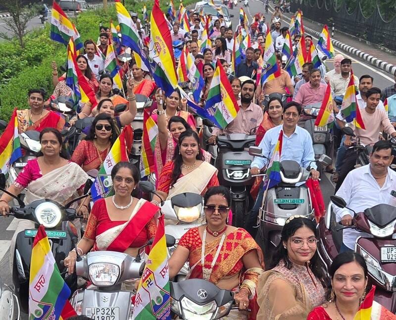 मोक्ष कल्याणक पर निकाली गई निकाली गई जिनभावना प्रभावना रैली