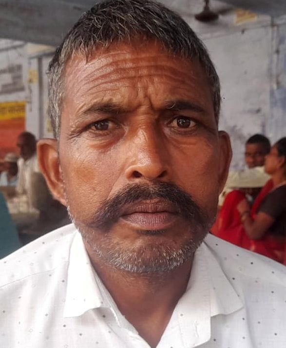 रामभरोसे, निवासी अहमद नगर रोजा।