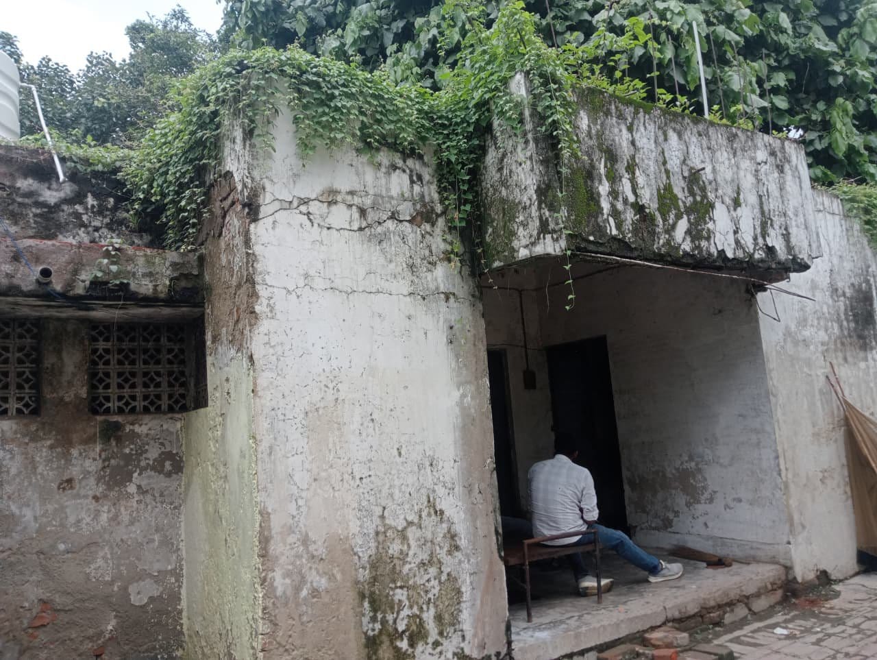 रानीगंज के रघवापुर गांव की अमरावती वर्मा। संवाद रानीगंज के रघवापुर गांव की अमरावती वर्मा। संवाद